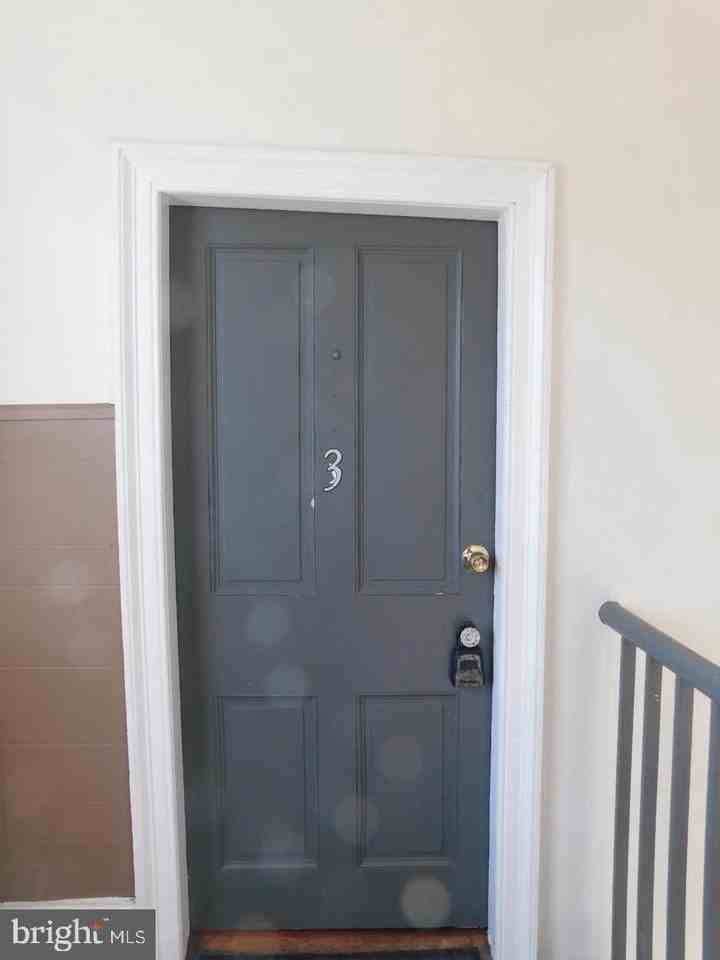 311 N Braddock St #3 - Photo 4 of 8