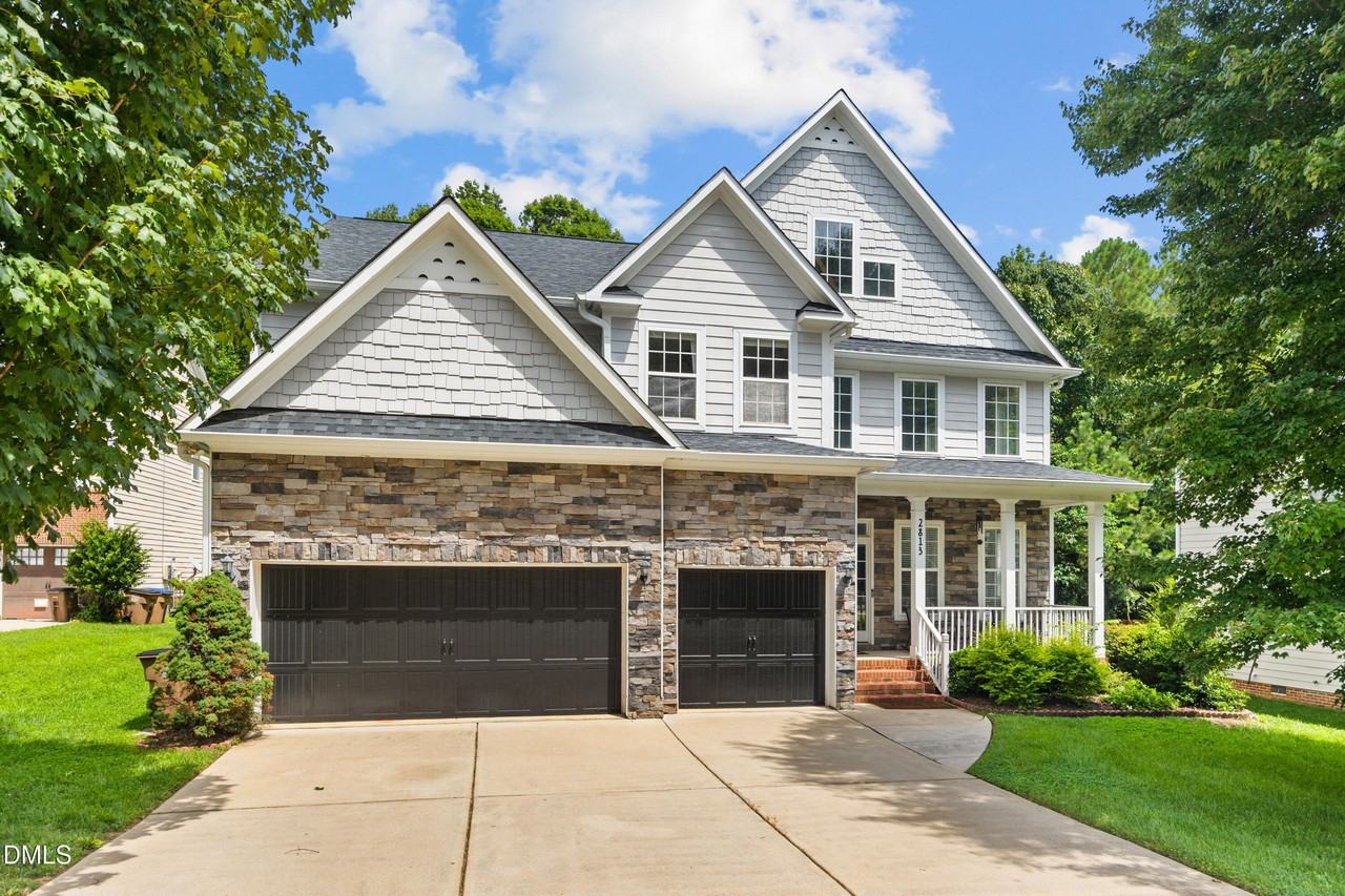 2813 Carriage Meadows Dr - Photo 4 of 50
