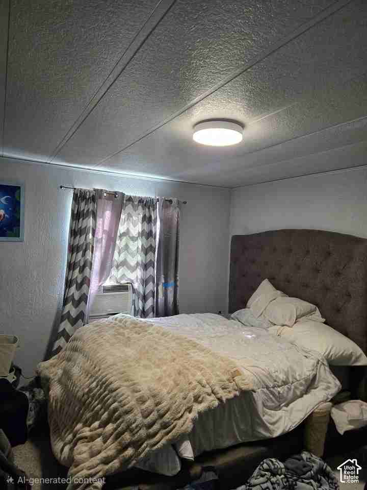 480 N 1370 W - Photo 4 of 8