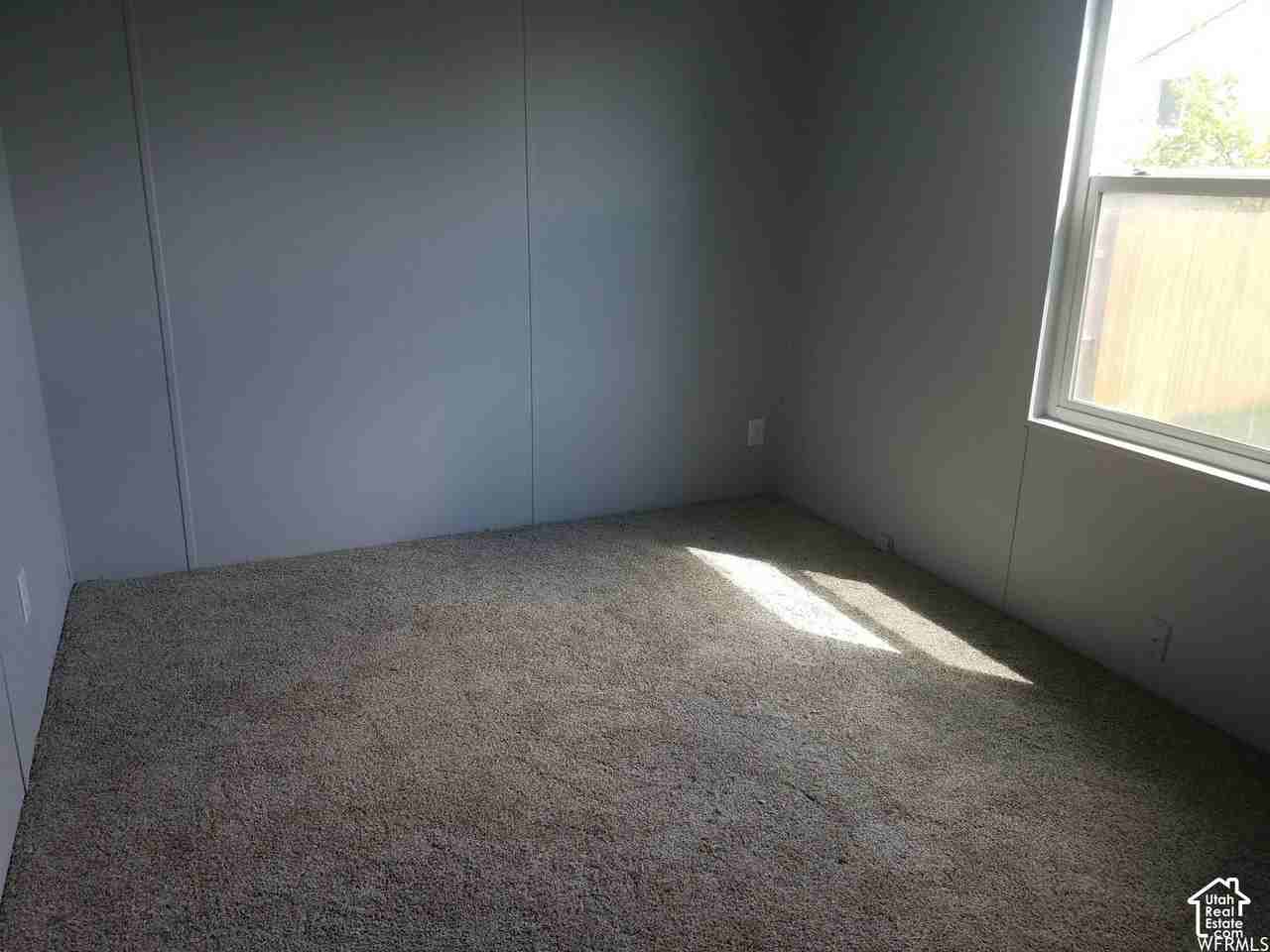 480 N 1370 W - Photo 7 of 8