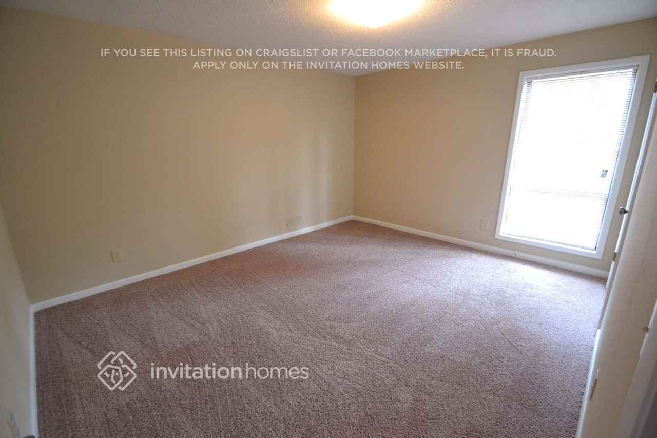 2850 Jacqueline Ln Ne - Photo 6 of 11