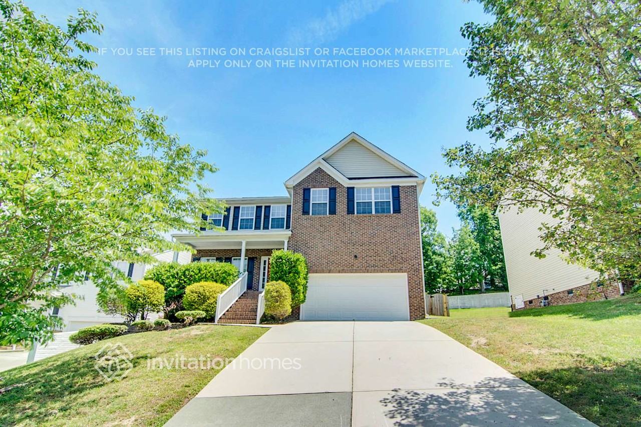 8824 Kaplan Woods Way - Photo 2 of 31
