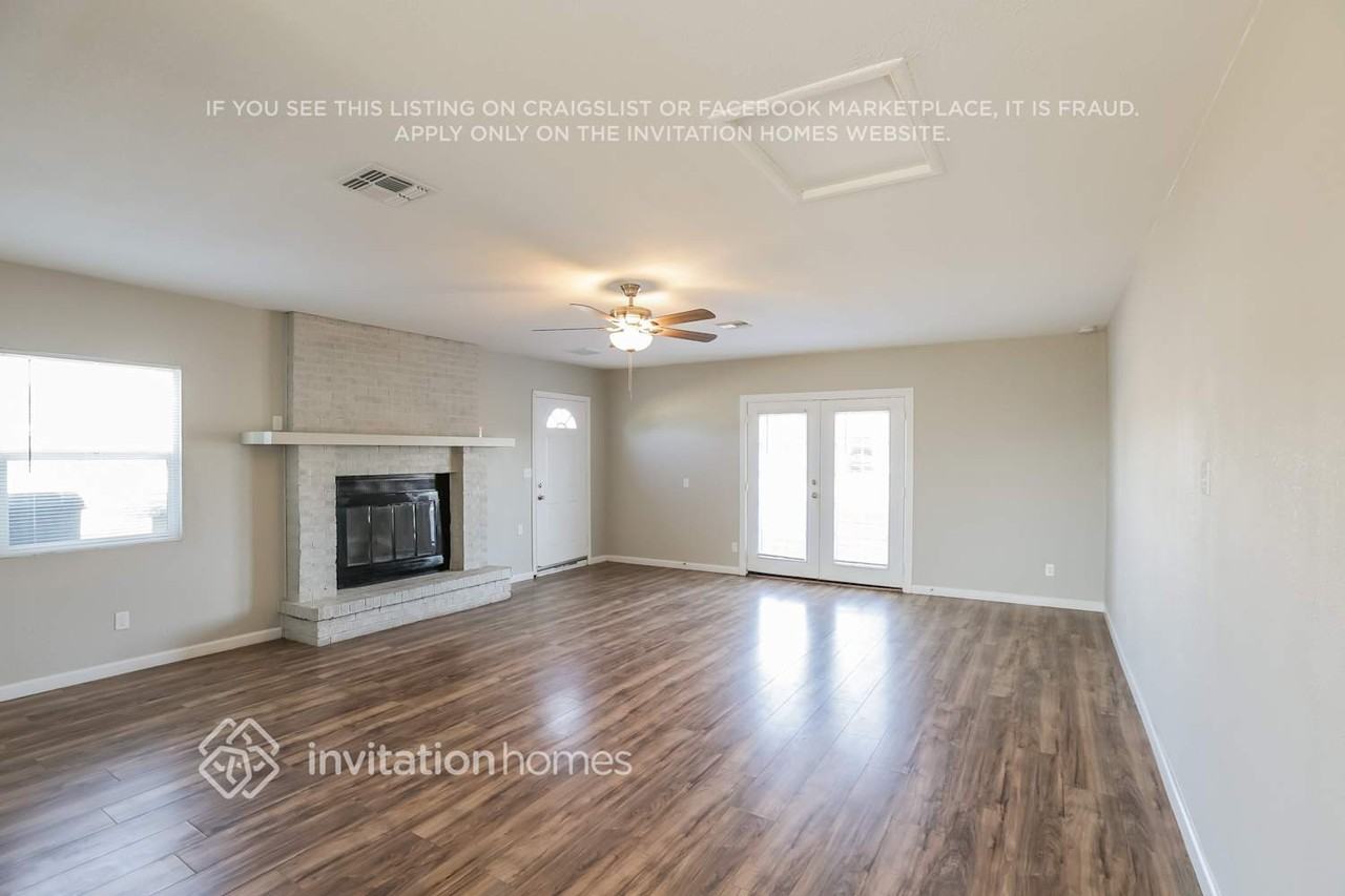 6939 W San Miguel Ave - Photo 3 of 16