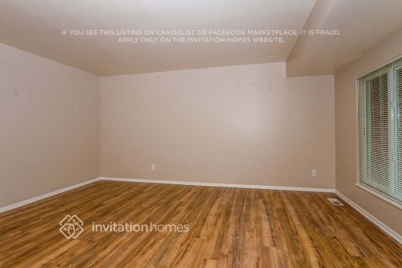 17104 E Eldorado Cir - Photo 5 of 23