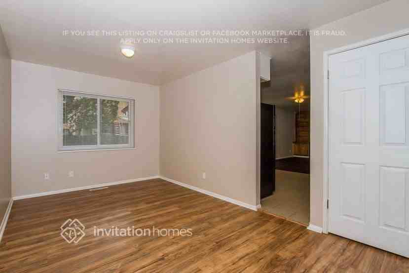 17104 E Eldorado Cir - Photo 6 of 23