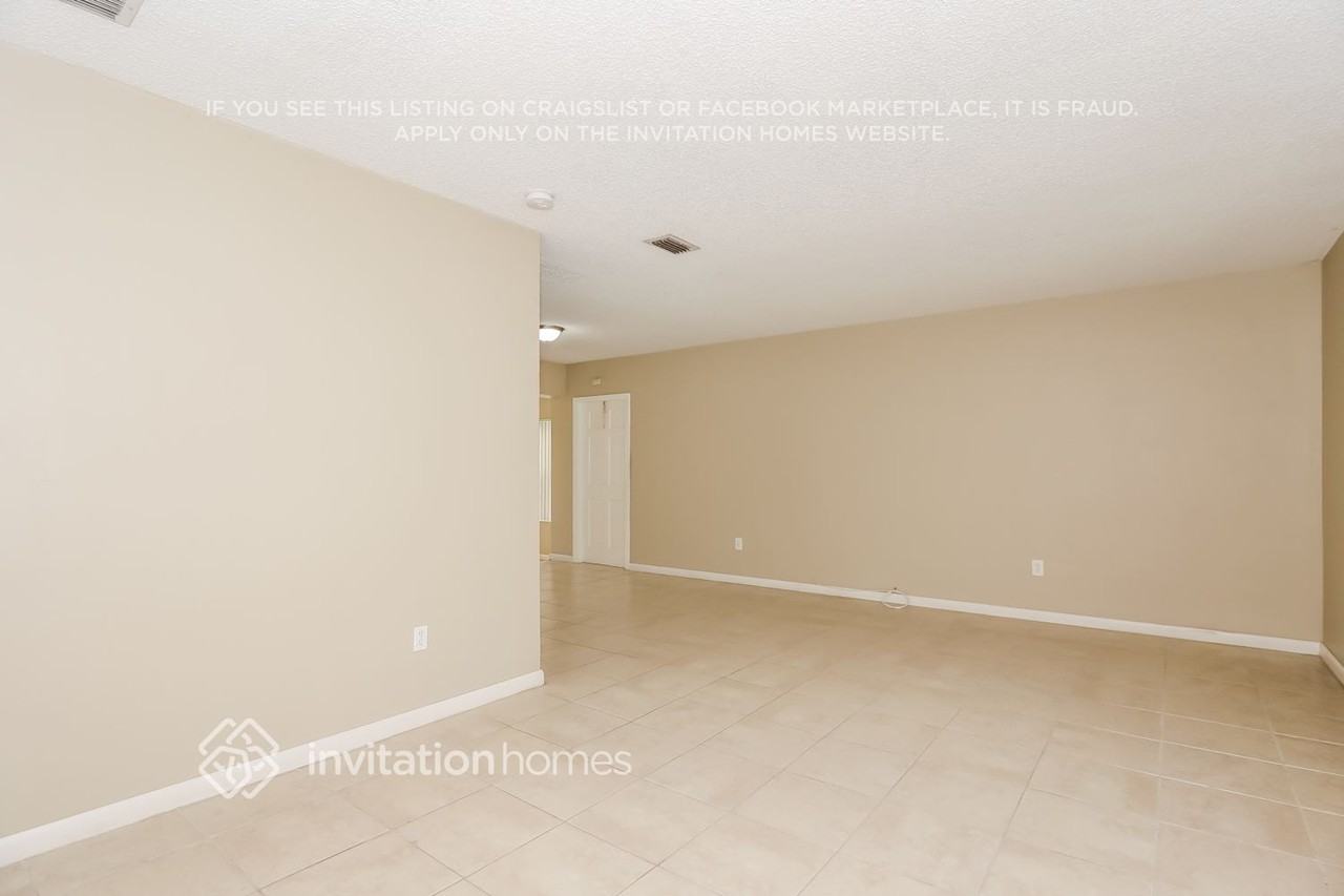 8320 Sw 16th St - Photo 6 of 20