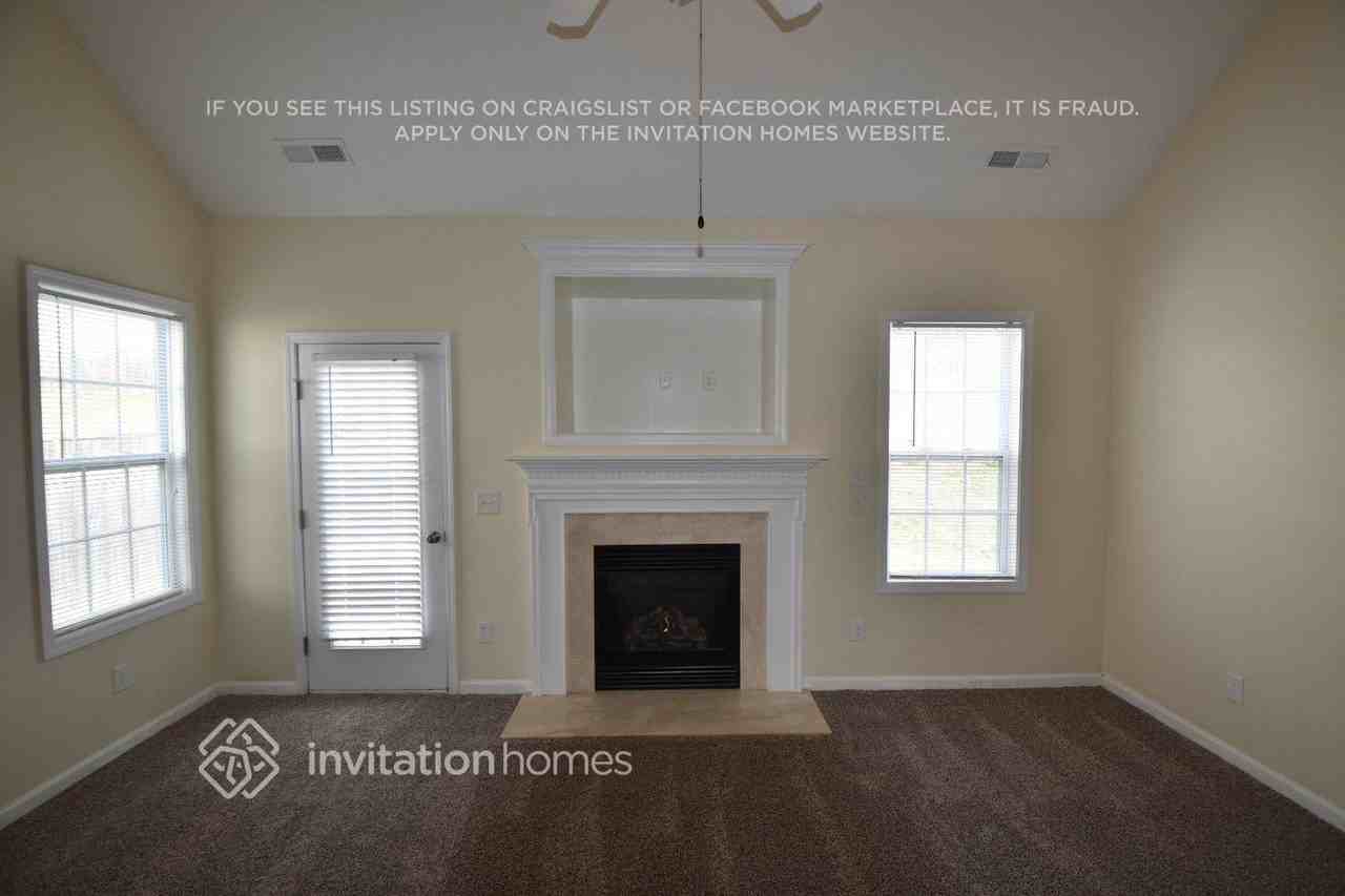132 Pasadena Rd - Photo 2 of 12