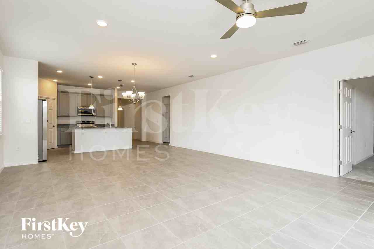 1202 Ponca Rd - Photo 4 of 16