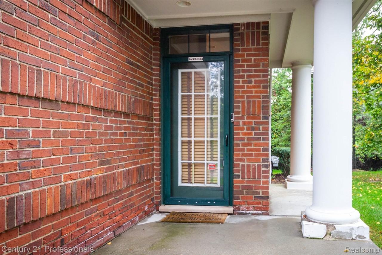 4450 Gateway Cir Bldg 2 - Photo 4 of 46