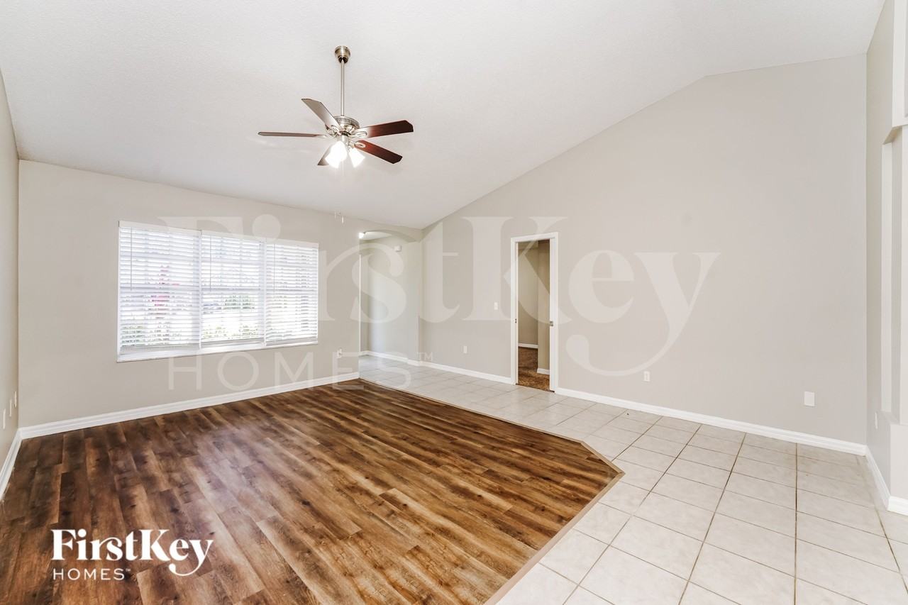 17 Woodward Ln - Photo 3 of 17