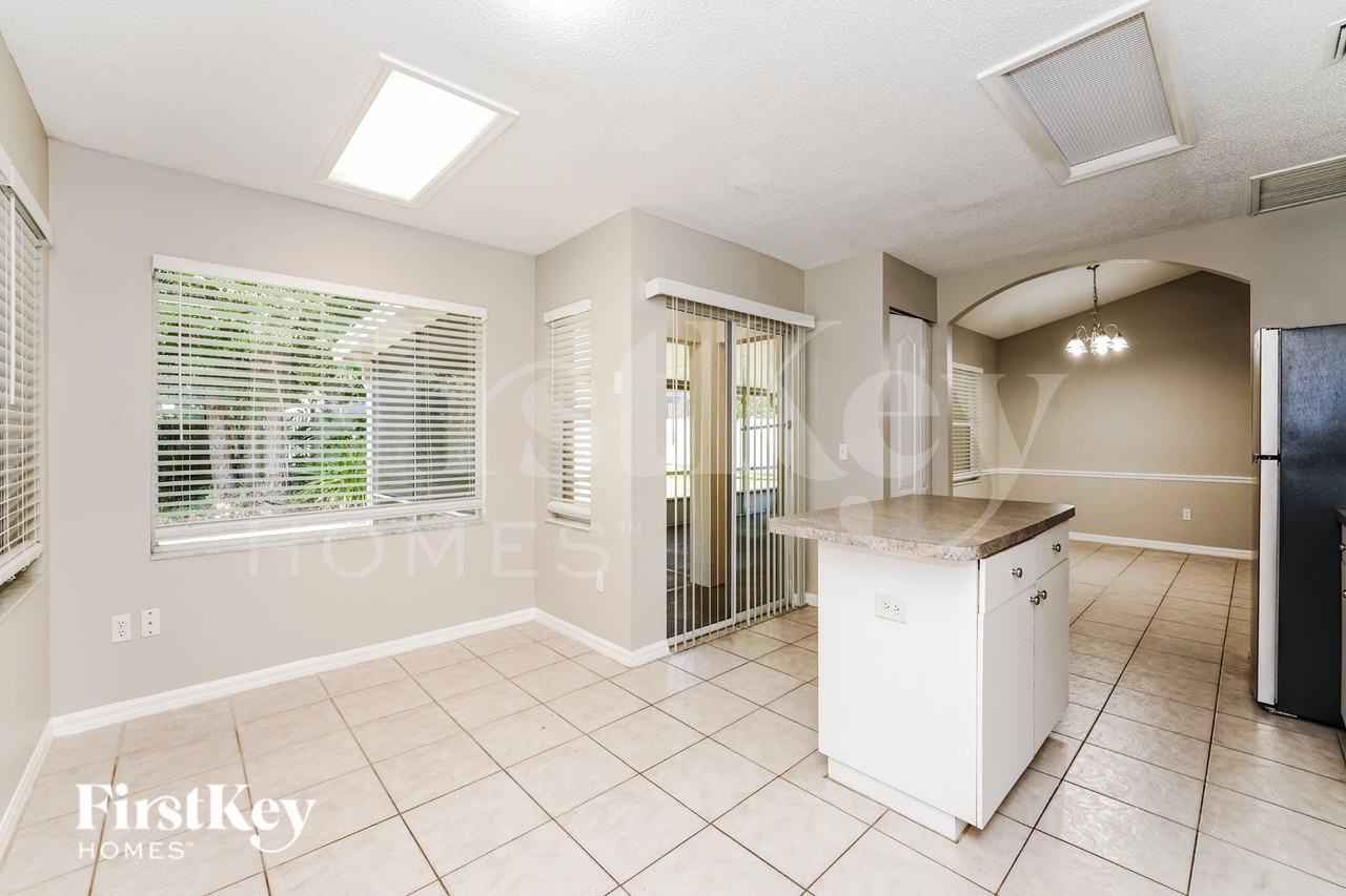 17 Woodward Ln - Photo 7 of 17