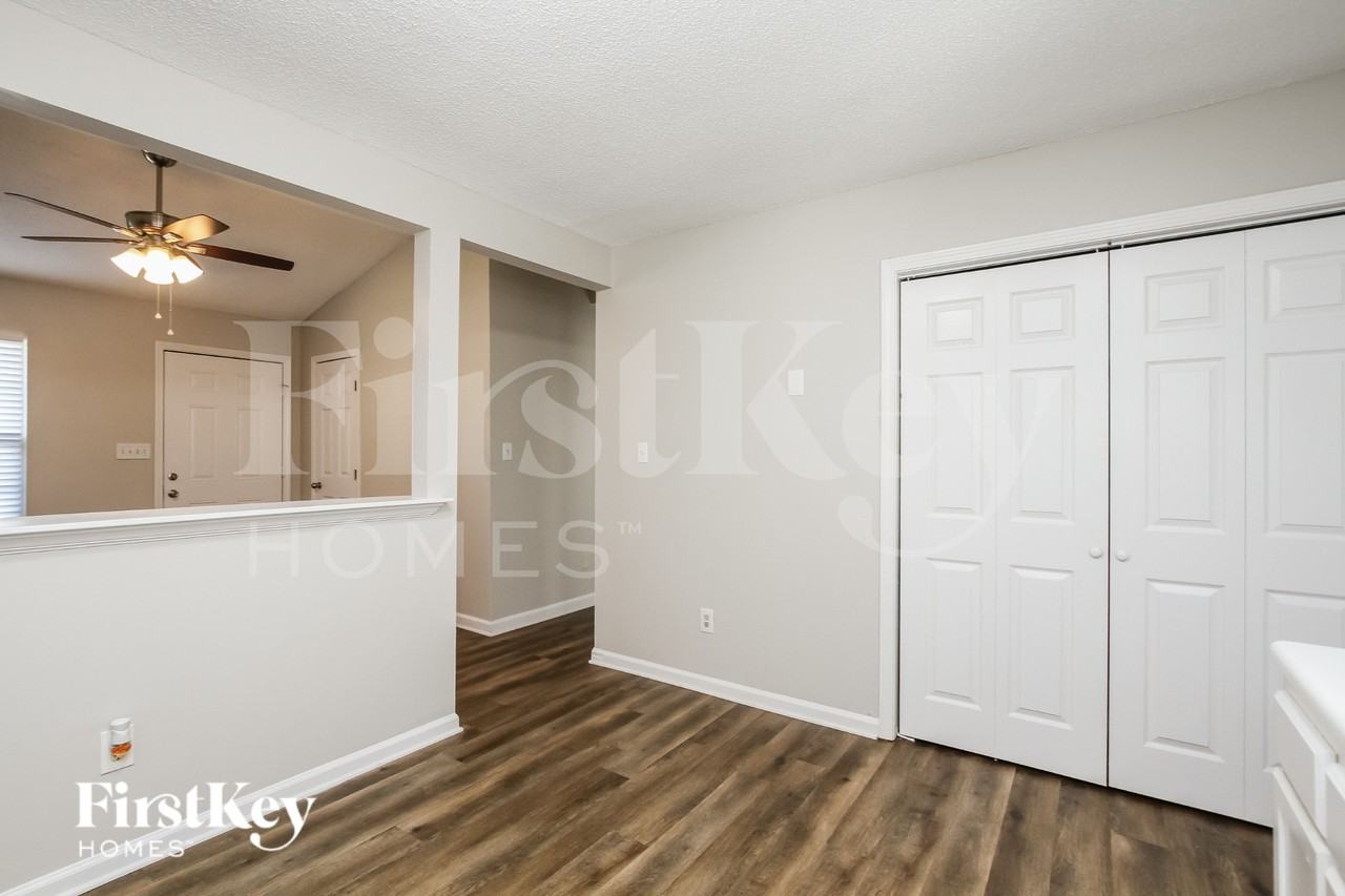 3400 Fernstone Cir - Photo 5 of 15