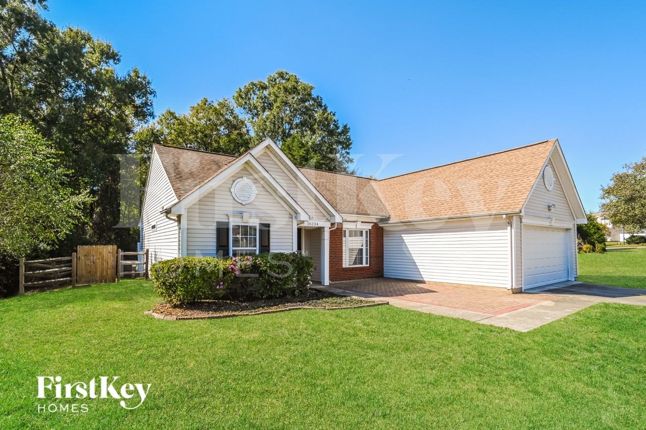 16234 Greybriar Forest Ln - Photo 2 of 16