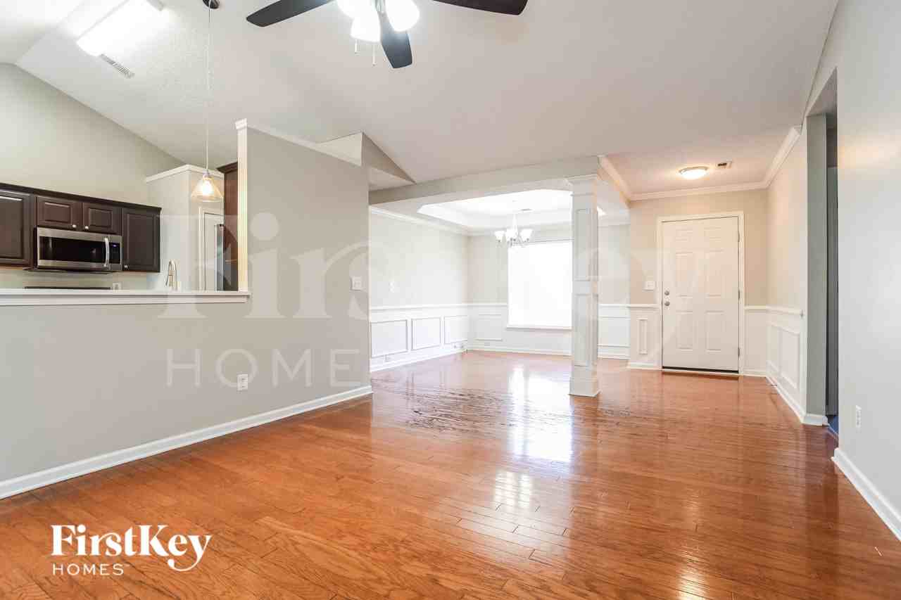 16234 Greybriar Forest Ln - Photo 4 of 16