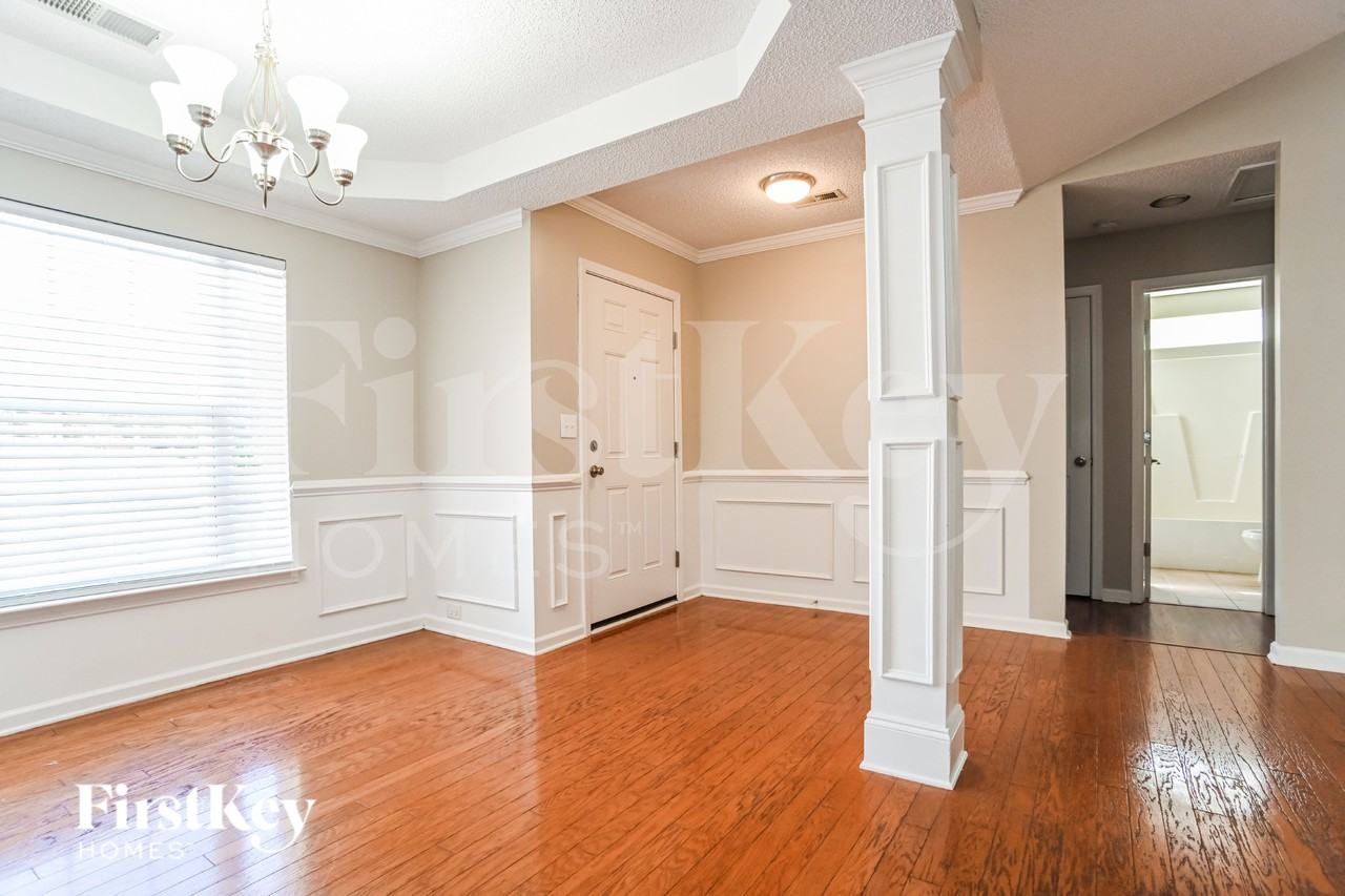 16234 Greybriar Forest Ln - Photo 5 of 16
