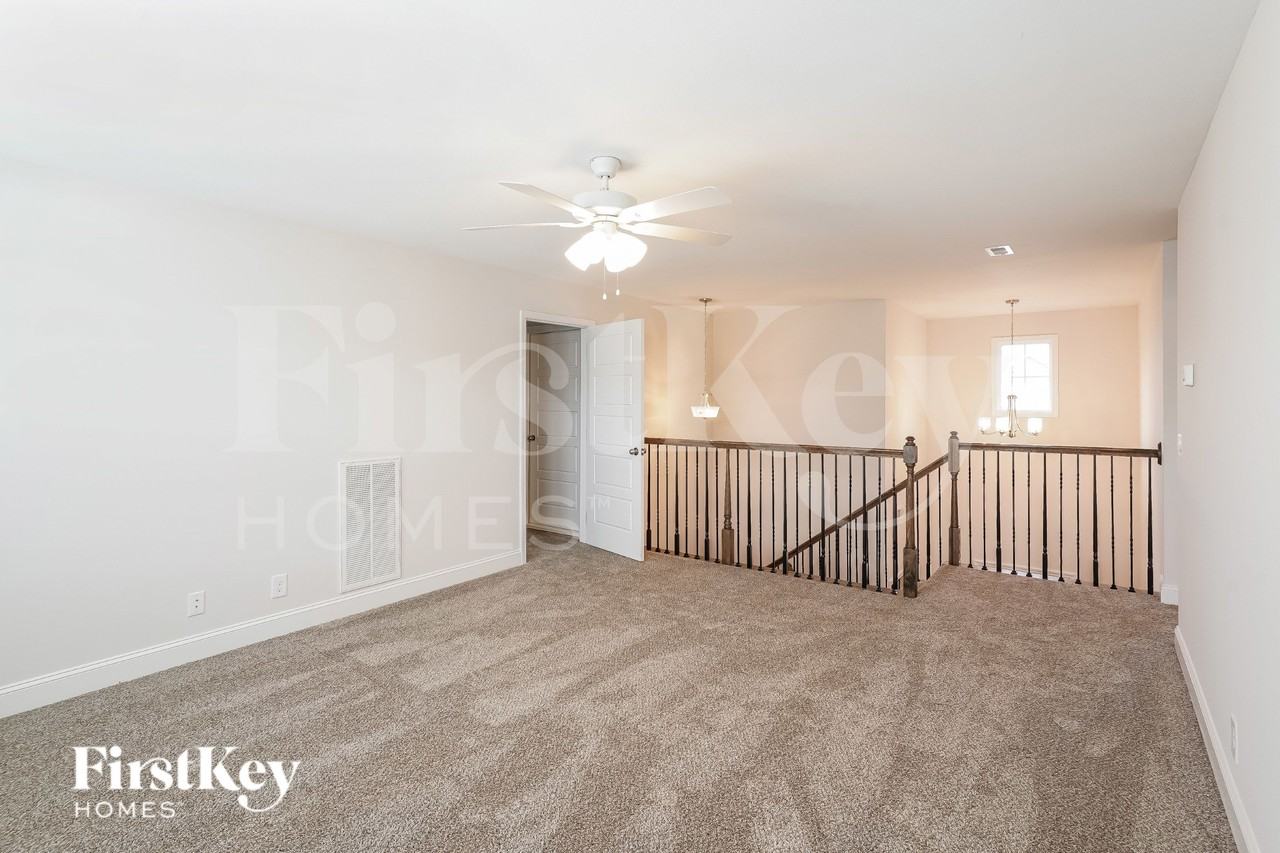 664 Alvin Rd - Photo 6 of 15