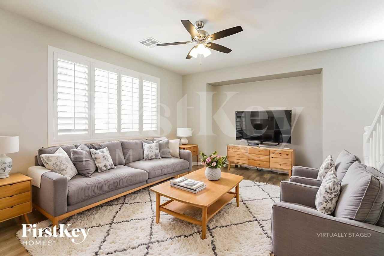 10712 Silver Pyramid Ct - Photo 2 of 19