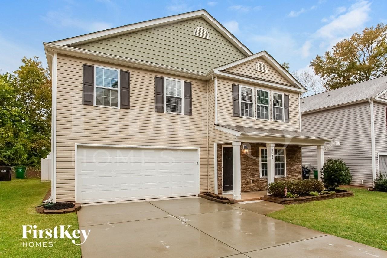 5931 Sanders Farm Ln - Photo 3 of 15