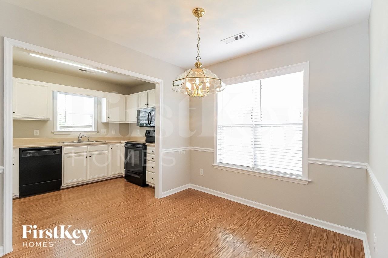 6204 Evans Mill Rd - Photo 4 of 14