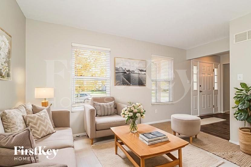 609 River Moss Dr - Photo 4 of 19