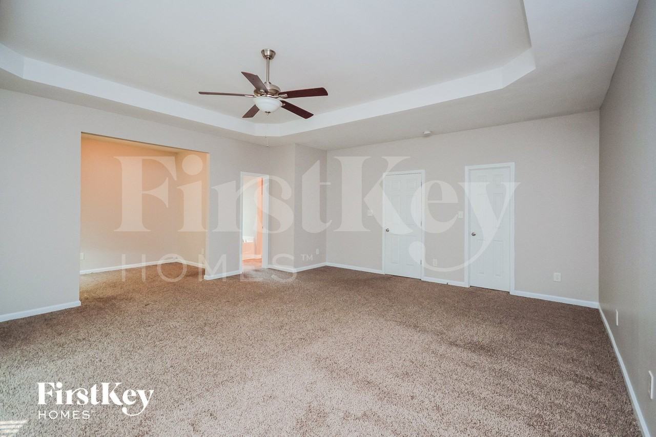 5068 Pioneer Pkwy - Photo 7 of 15