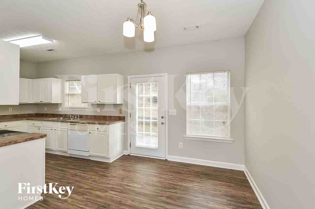 4524 Swan Trace - Photo 5 of 15
