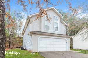 featured image of 2323 Sandhill Pl Sw
