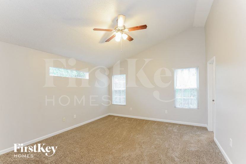 2323 Sandhill Pl Sw - Photo 7 of 15