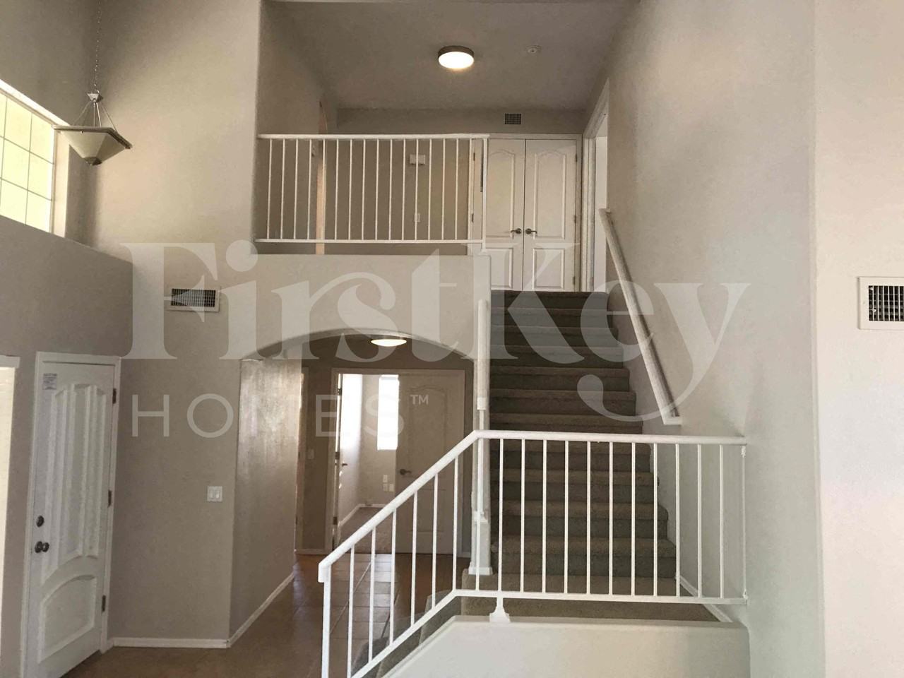 1420 E Stanford Ave - Photo 4 of 17