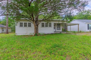 452 W 1st Ave - Photo 1 of 1