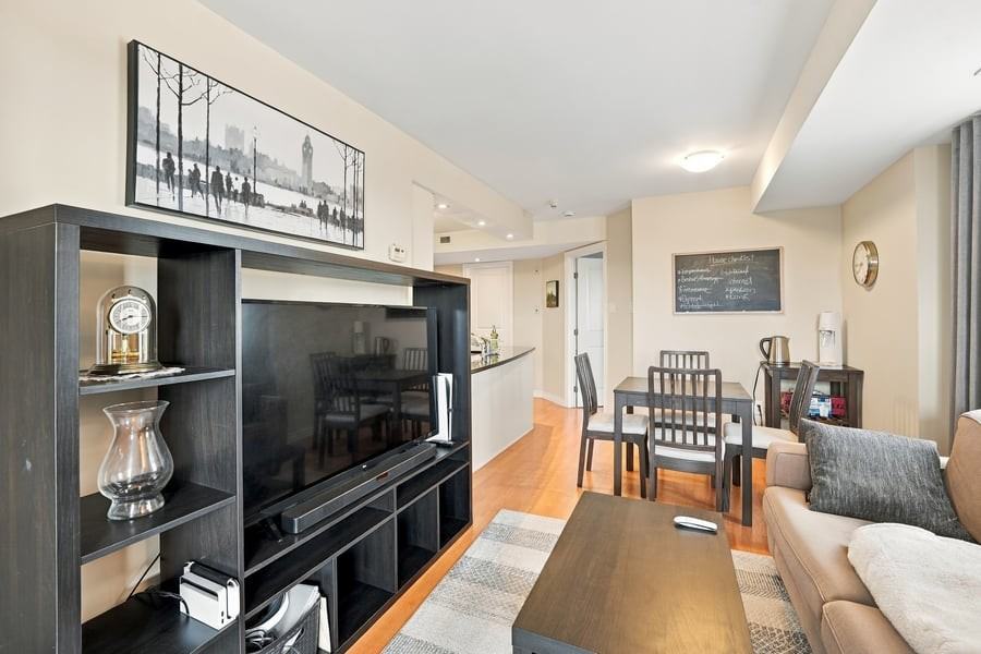 314 Central Park Dr #604 - Photo 5 of 12