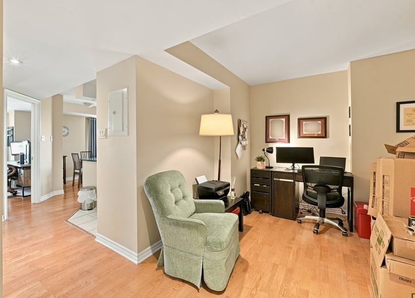 314 Central Park Dr #604 - Photo 6 of 12