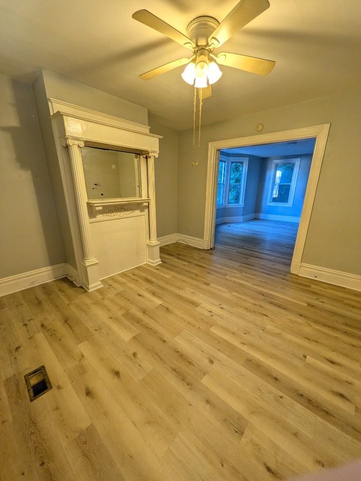 741 Florence Ave - Photo 2 of 7