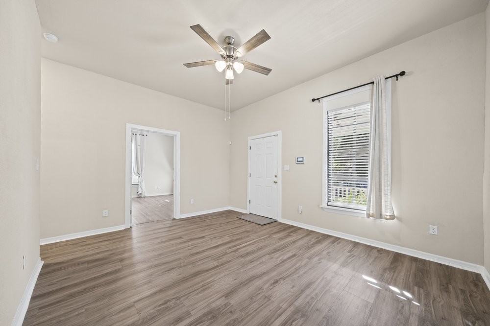 1008 N Mesquite St - Photo 6 of 33
