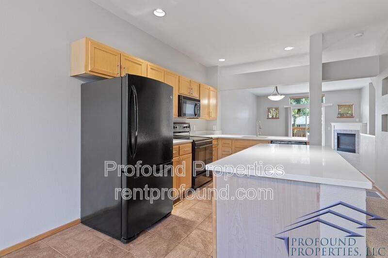 627 Sw Dillan Dr - Photo 2 of 28