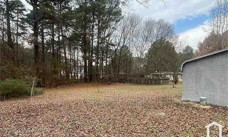 1617 N Main St - Photo 4 of 15