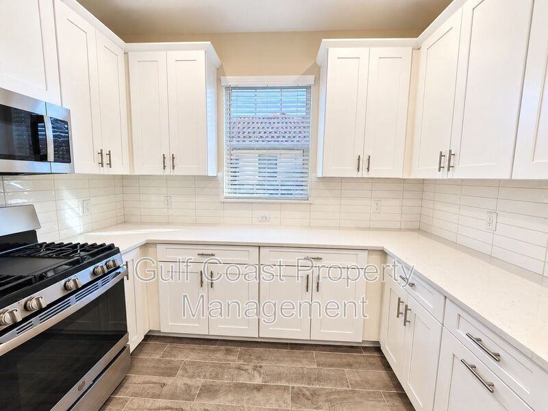 6250 Plateau Ct - Photo 5 of 31