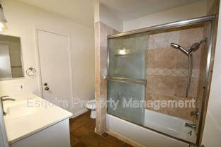 504 W Vineyard Ave - Photo 1 of 1