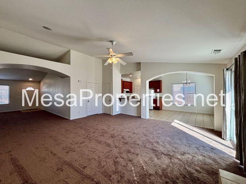 13475 Fawncreek St - Photo 6 of 25