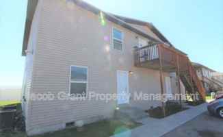 featured image of 458 E Center St #2
