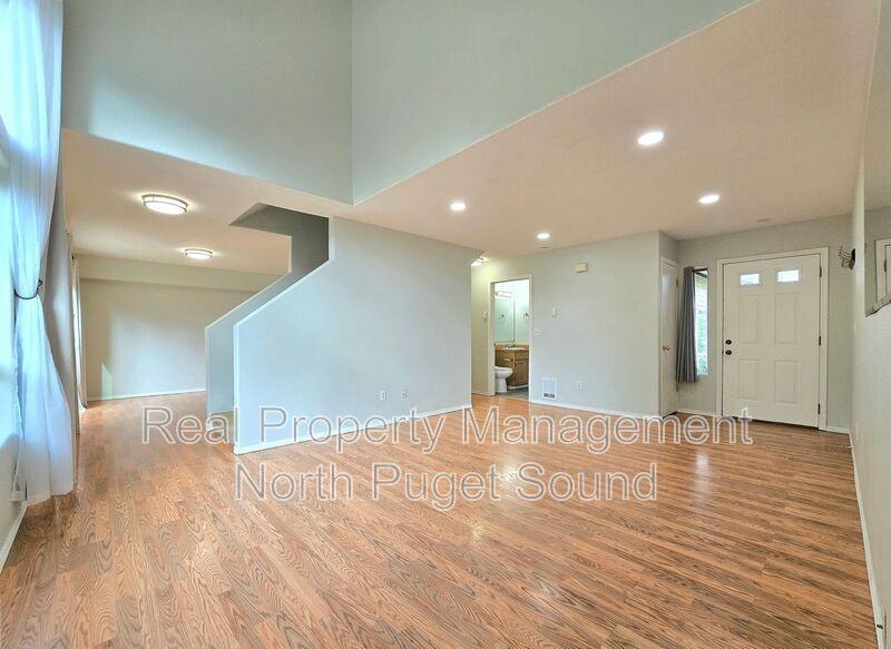 13008 58th Ave Ne - Photo 5 of 23