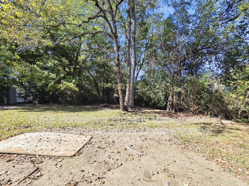910 Jefferson Ave - Photo 6 of 28