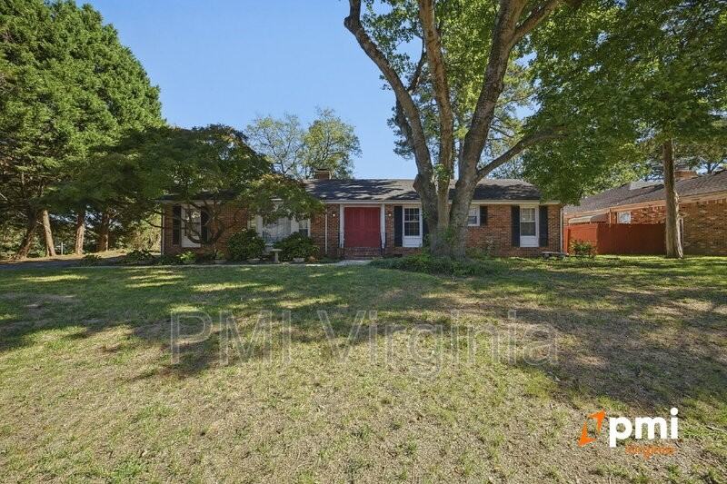 3736 Shoreline Dr - Photo 5 of 40