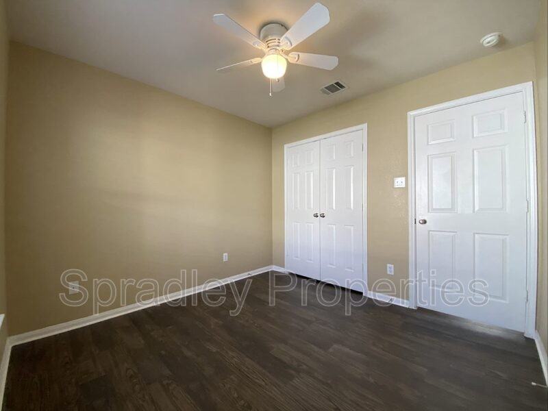 622 Sugar Brook Dr - Photo 5 of 11