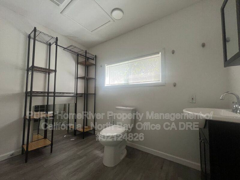 343 Jones St - Photo 3 of 8