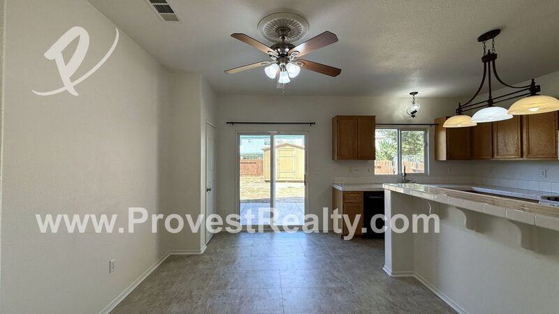 14642 Polo Rd - Photo 7 of 23