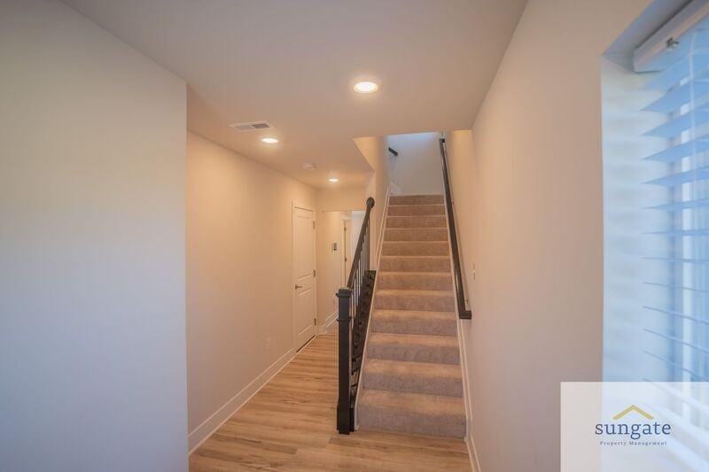 2122 Ivory Brook Rd - Photo 3 of 50