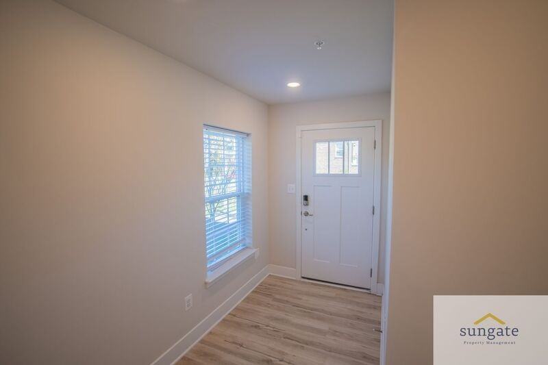 2122 Ivory Brook Rd - Photo 5 of 50