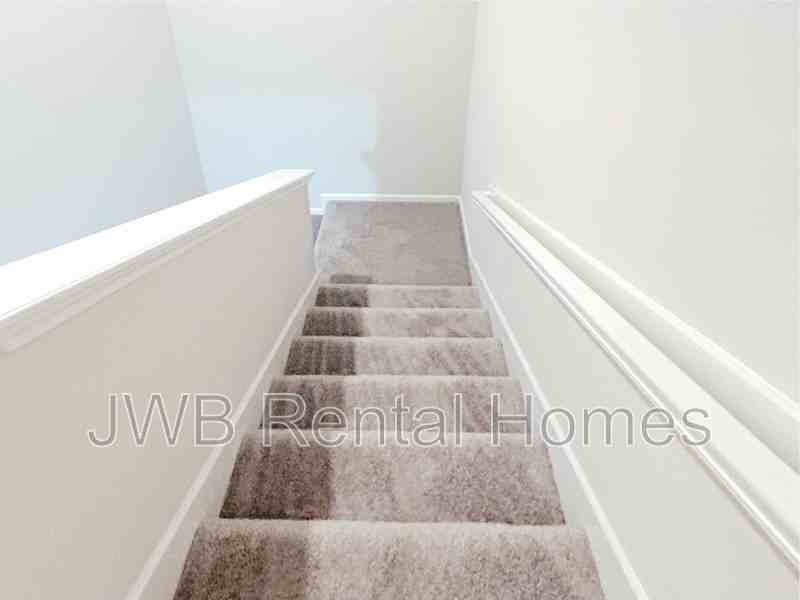 8450 Mcgirts Village Ln - Photo 6 of 24