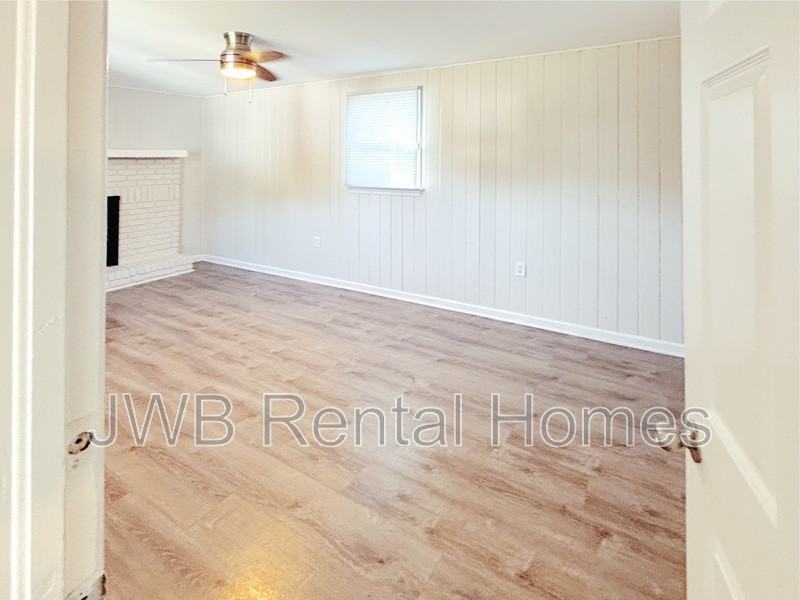 3015 Southside Blvd - Photo 5 of 26